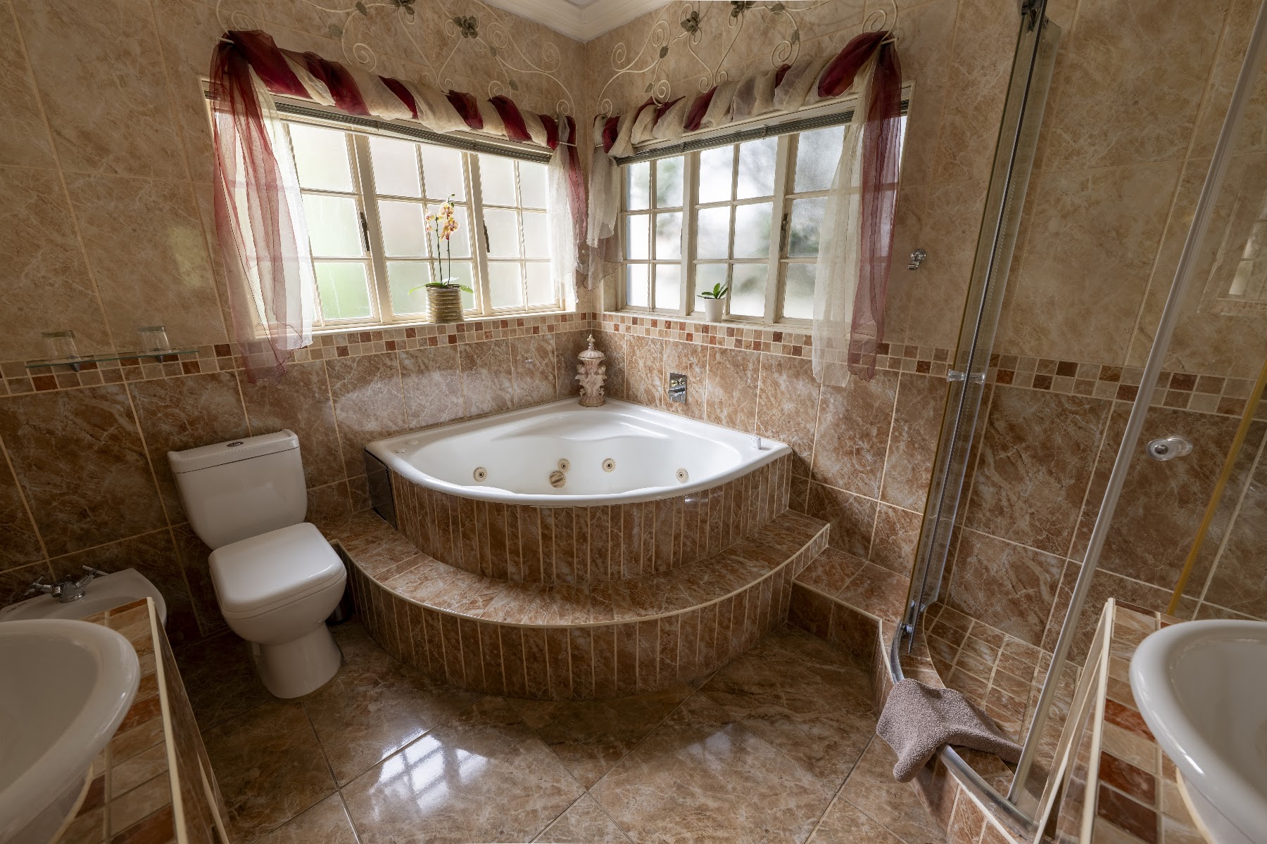 Sage Retreat Suite