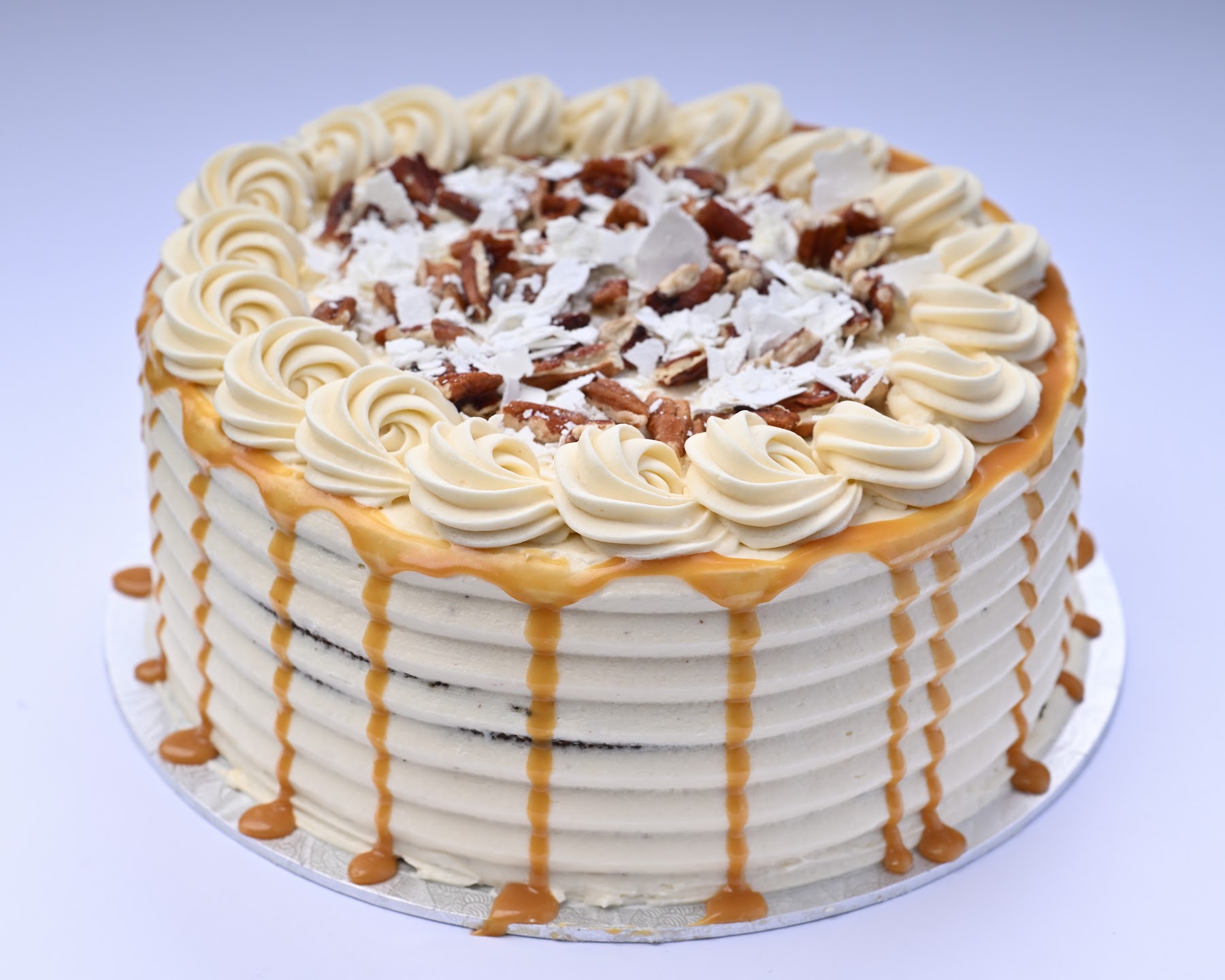Artisan cake creation